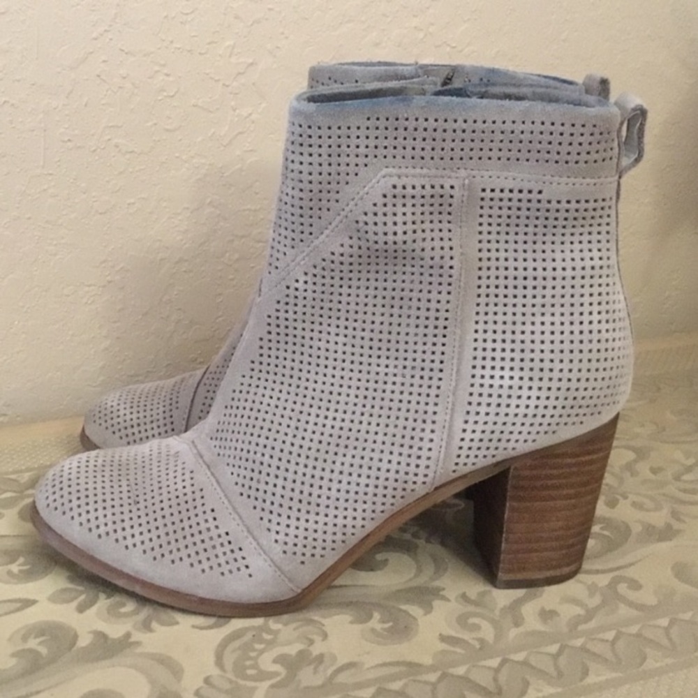 Toms Lunata booties